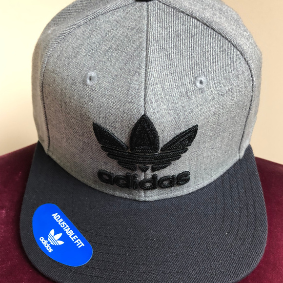 adidas heathered snapback hat